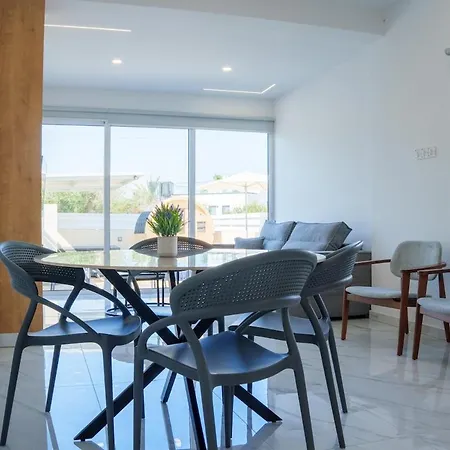 Bluwave Luxury Patio Protaras Riviera